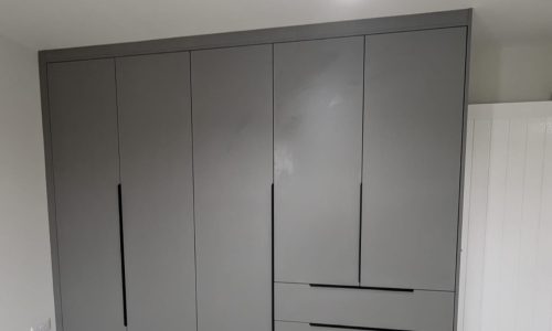Hinged 5 Door Wardrobe with 3 Drawers Pearl Grey Wood (Customer own handles)