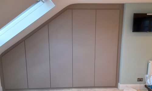 Hinged Angled 4 Door